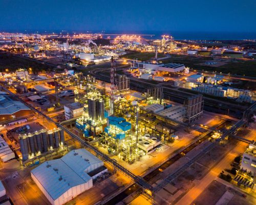 Imatge aèria del Polígon Químic i del Port de Tarragona